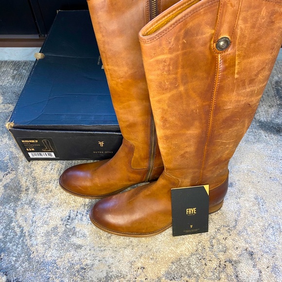 melissa inside zip frye
